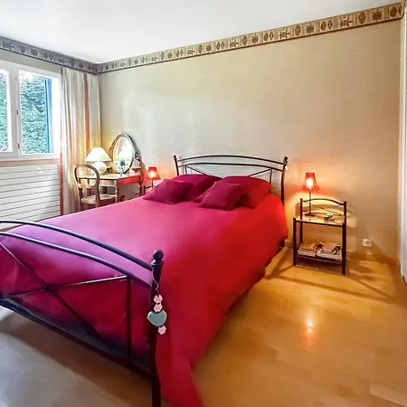 L'haricotier Holiday home Lesigny (Seine-et-Marne)